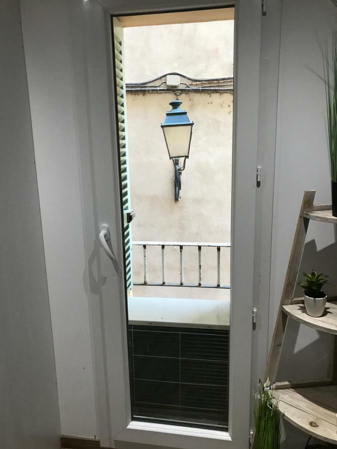 La Petite Barque Lägenhet Menton Exteriör bild